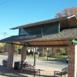 East_Williston_LIRR_Station_Shelter_(Close-Up)